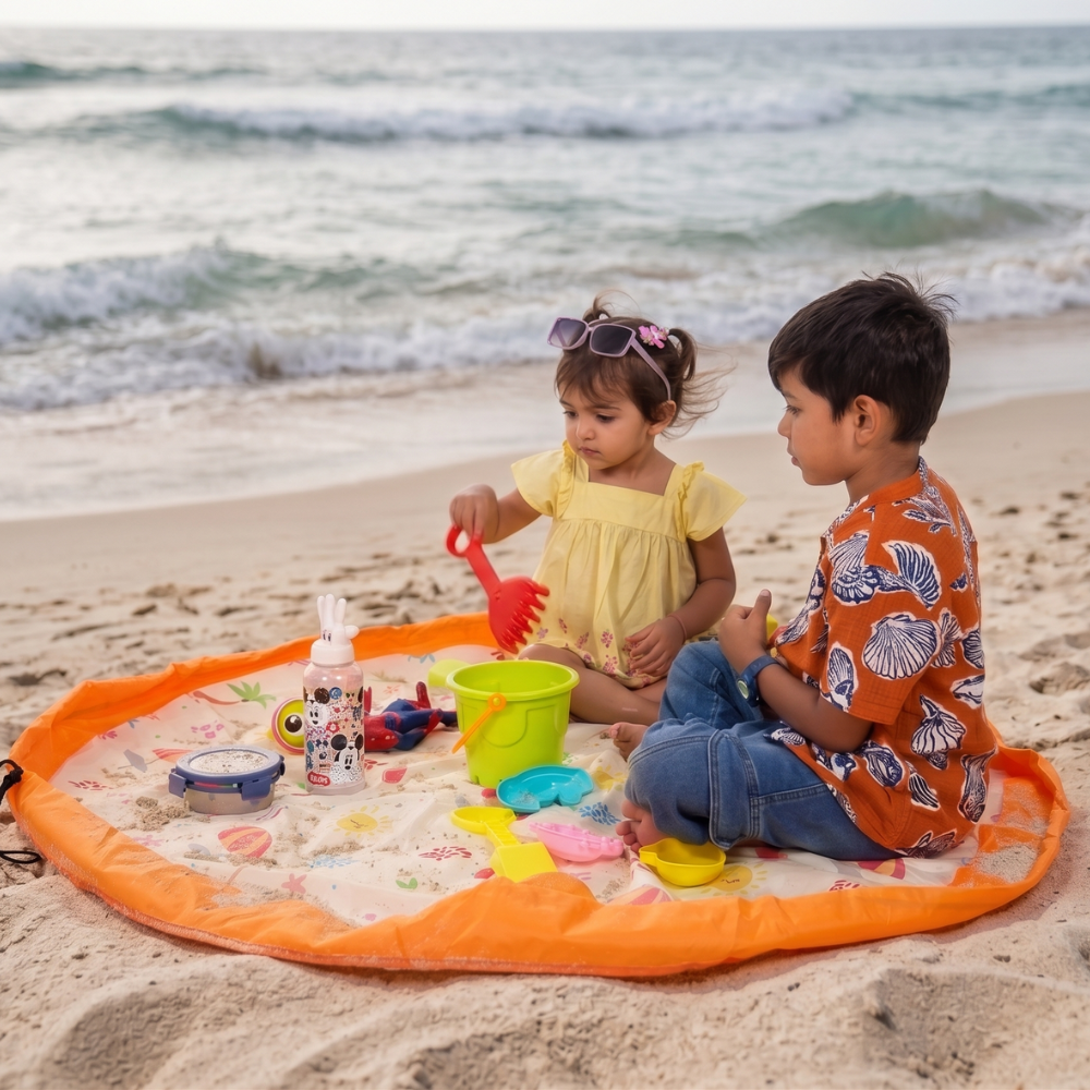 Pull & Go:  2-in-1 Bag and Playmat