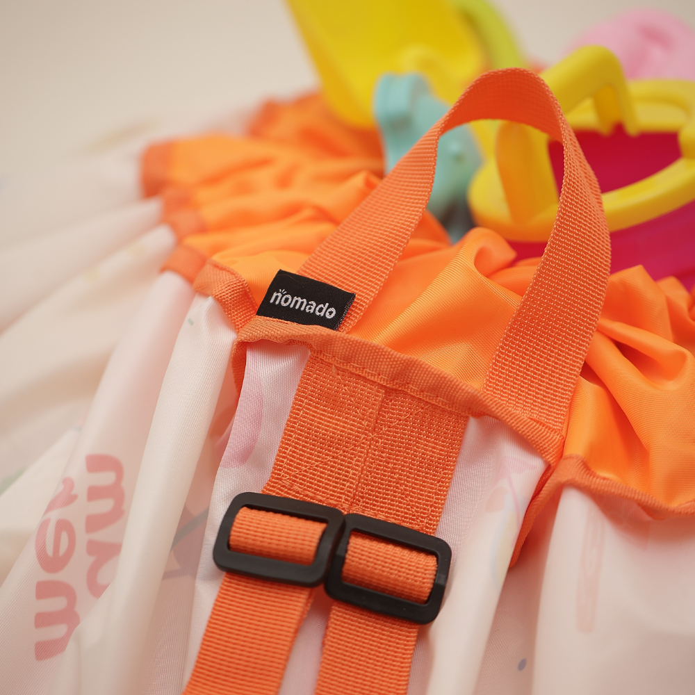 Pull & Go:  2-in-1 Bag and Playmat