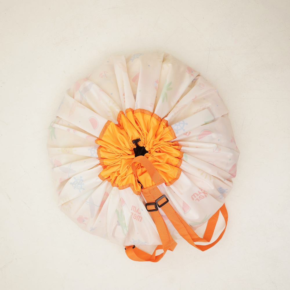 Pull & Go:  2-in-1 Bag and Playmat