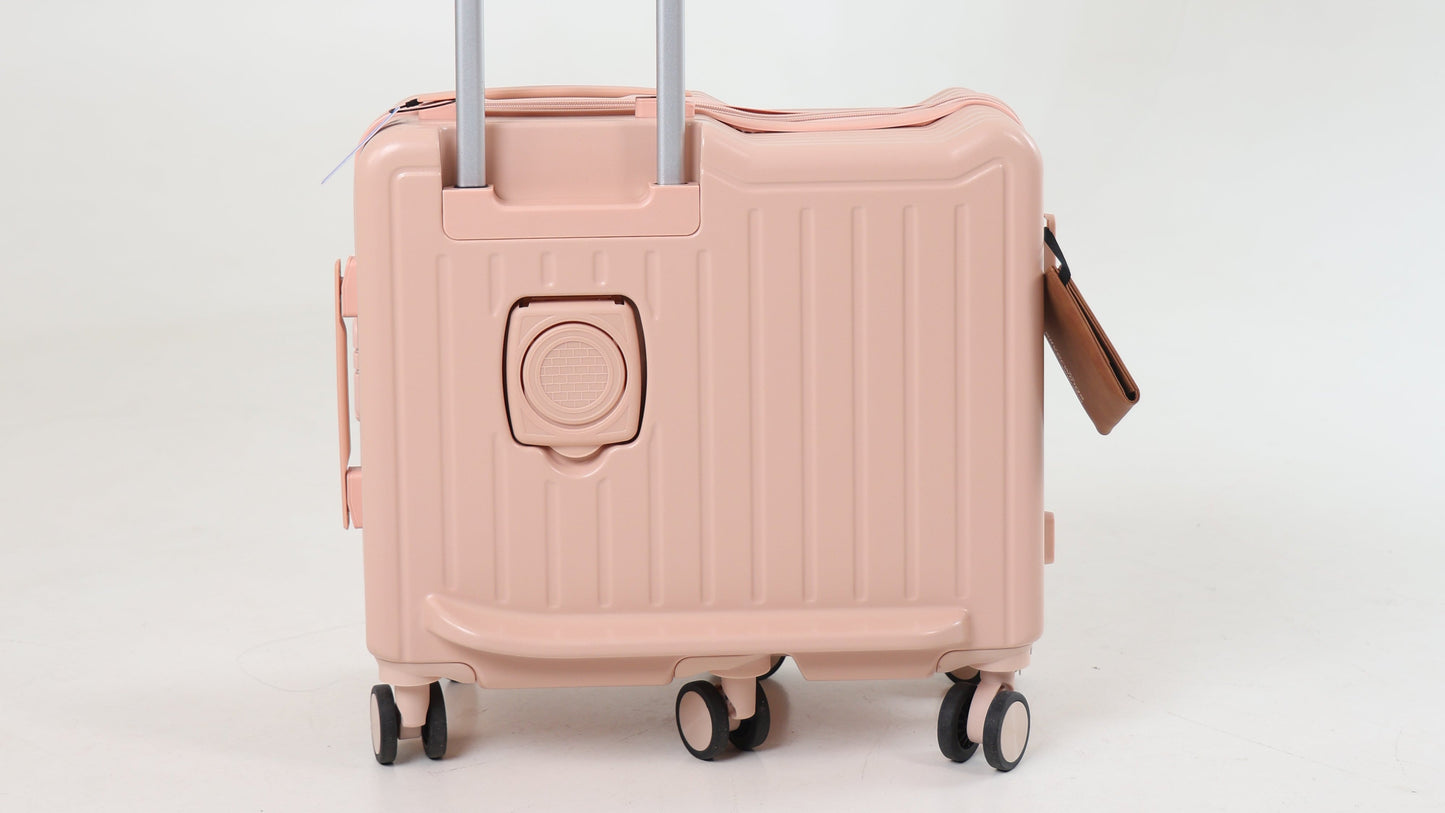 Nomado Scoot-case