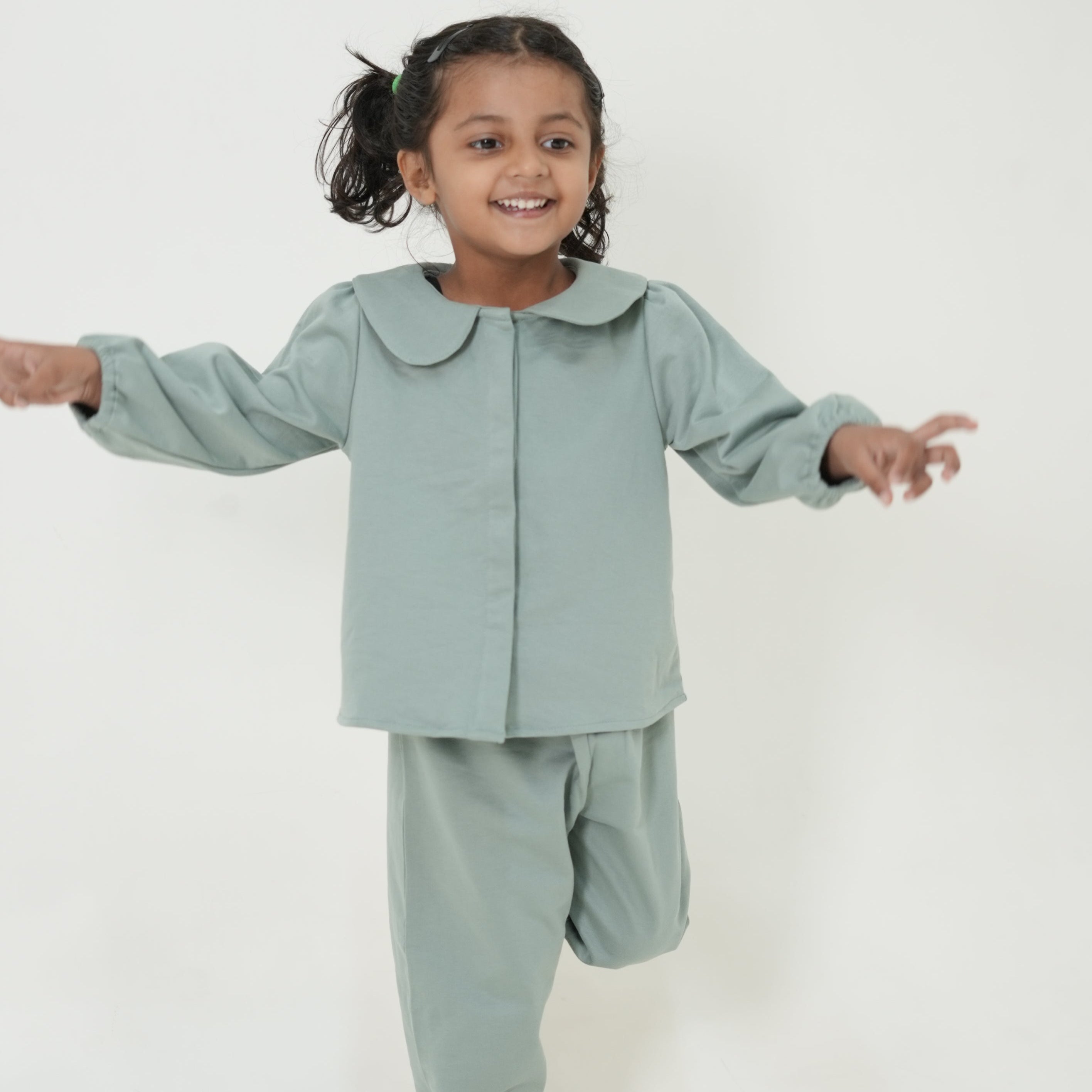 Peter Pan Collar Sweatshirt Top for Girls