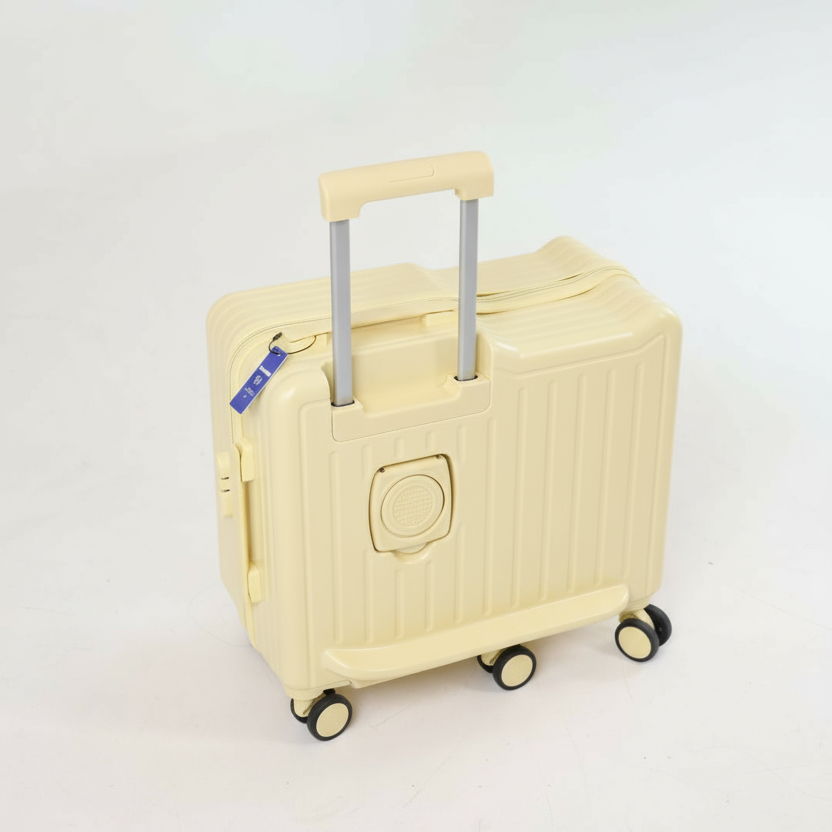 Nomado Scoot-case